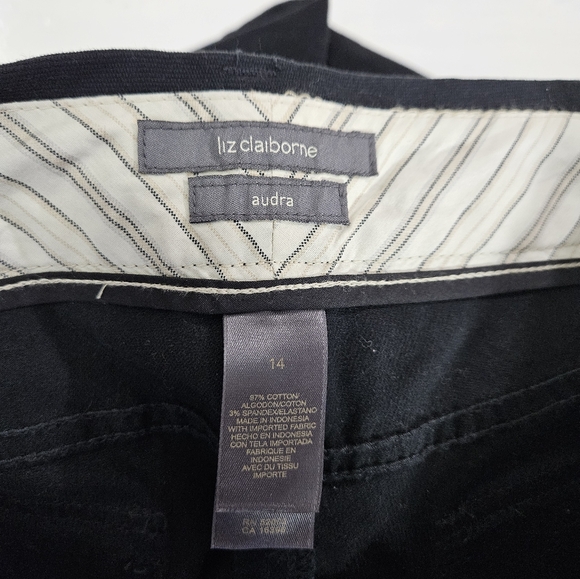 NWT Liz Claiborne Audra black corduroy flare leg pants women's size 14 - Picture 11 of 11
